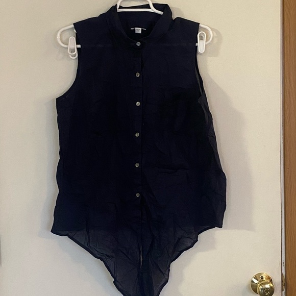 J. Jill navy blue button down with front tie top. - Picture 1 of 5